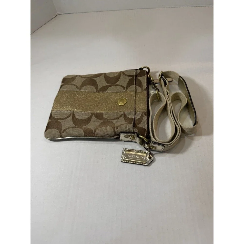 Coach‎ Signature Jacquard Gold Lurex Swingpack Crossbody Bag North South 42246
